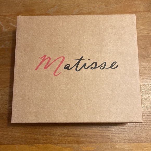 Boots - Picture 5 of 6